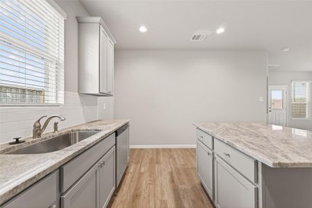 New construction Single-Family house 533 Stone Placa Trl, Brookshire, TX 77423 - image 14