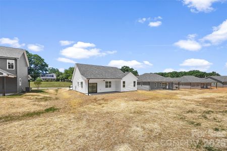 New construction Single-Family house 1008 Speight Rd, Albemarle, NC 28001 - image 3