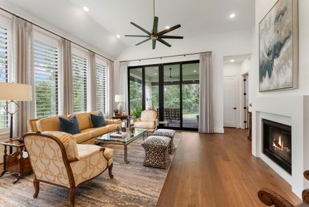 New construction Single-Family house 115 Emerald Isle Ct, Montgomery, TX 77316 - image 17