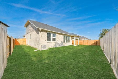 New construction Single-Family house 220 Magnolia Laurel Dr, Alvin, TX 77511 plan Cascade - image