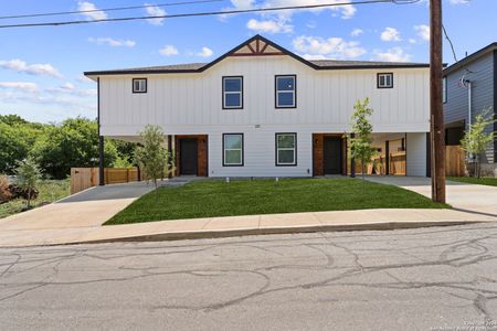 New construction Multi-Family house 2454 Wyoming St, San Antonio, TX 78203 - photo 0