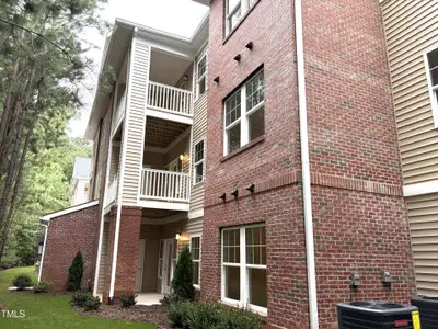 New construction Condo house 602 Weather Ridge Ln, Unit 21, Cary, NC 27513 plan 3 Bedroom - image