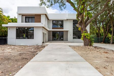 New construction Single-Family house 7635 Sw 72Nd Ave, Miami, FL 33143 - photo 0