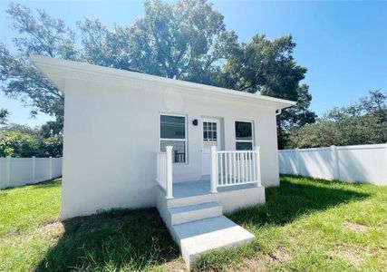 New construction Single-Family house Pevetty, Plant City, FL 33563 null- photo 11 11