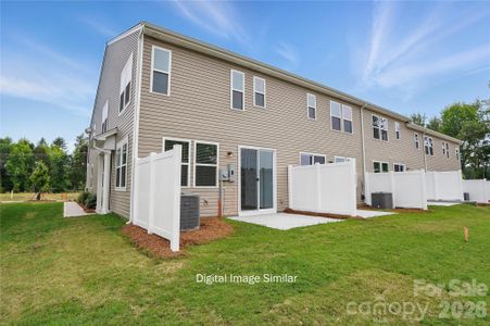 New construction Townhouse house 1122 Vibrant Rd, Charlotte, NC 28215 - image