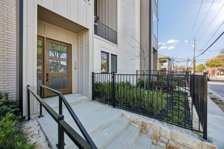 New construction Townhouse house 118 S Church St, McKinney, TX 75069 - image