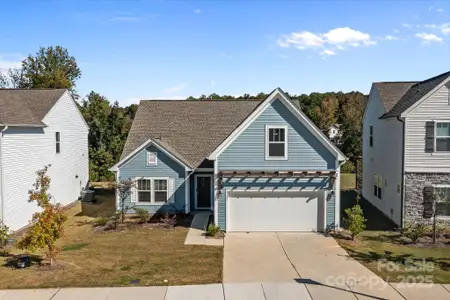 New construction Single-Family house 5143 Arbordale Wy, Mount Holly, NC 28120 - image