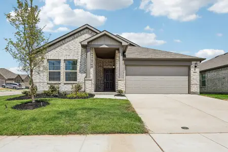 New construction Single-Family house 1701 Cambium Dr, Fort Worth, TX 76131 plan Shipton - image