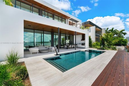 New construction Single-Family house 1045 N Venetian Dr, Miami Beach, FL 33139 - image