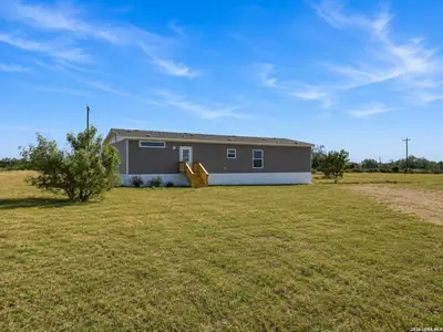New construction Single-Family house 2853 Fm 1333, Poteet, TX 78065 - image