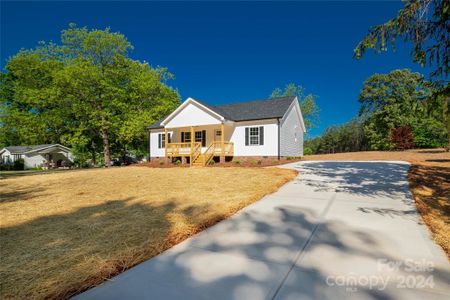 New construction Single-Family house 1871 Filbert Highway, York, SC 29745 null- photo 1 1