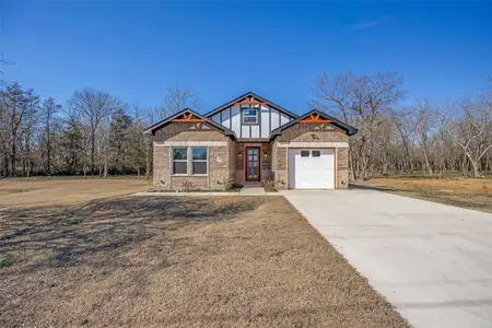 New construction Single-Family house 1208 Rosemary St, Greenville, TX 75401 - image