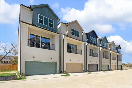 New construction Single-Family house 5626 Camino Encantado Dr, Houston, TX 77091 - image