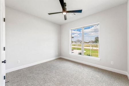 New construction Single-Family house 9545 Lynx Xing, Godley, TX 76044 - image 19