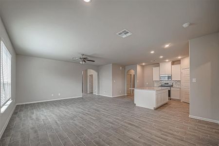 New construction Single-Family house 2216 Port Jackson Dr, Texas City, TX 77510 null- photo 16 16