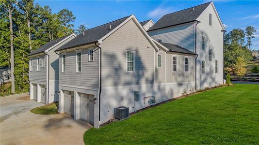 New construction Single-Family house 930 Laurel Brooke Avenue, Peachtree City, GA 30269 - photo 2 2