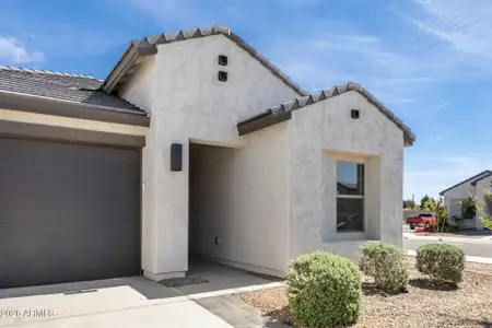 New construction Single-Family house 7801 N 79Th Ave, Glendale, AZ 85303 - image