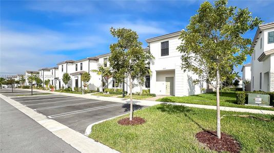 New construction Townhouse house 12877 Sw 232Nd Ln, Miami, FL 33170 - image