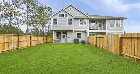 New construction Single-Family house 408 E Coralburst Loop, Montgomery, TX 77316 - photo 0