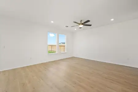 New construction Single-Family house 1002 Golden St, Maxwell, TX 78656 - image 12
