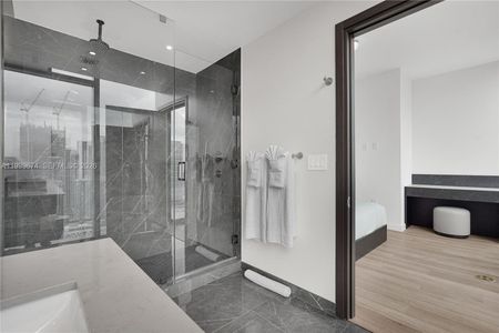 New construction Condo house 20 Ne 11Th St, Unit 3110, Miami, FL 33132 - image