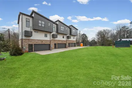 New construction Townhouse house 401 Lee St, Unit A, Mount Holly, NC 28120 - image