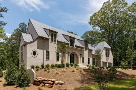 New construction Single-Family house 555 Augusta Ln, Chattahoochee Hills, GA 30268 - image