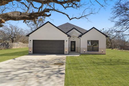 New construction Single-Family house 1005 S Fannin St, Alvarado, TX 76009 null- photo 0