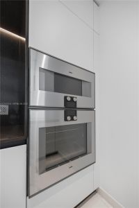 New construction Condo house 300 Biscayne Blvd Wy, Unit 1102, Miami, FL 33131 - image 15