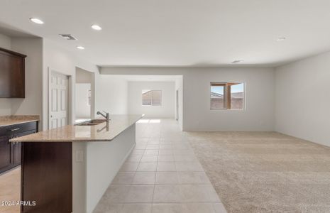 New construction Single-Family house 25260 W Chanute Pass, Buckeye, AZ 85326 Poppy- photo 6 6