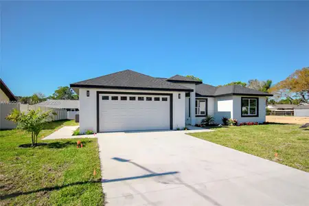 New construction Single-Family house 3915 El Rado Ave, Sebring, FL 33872 - image