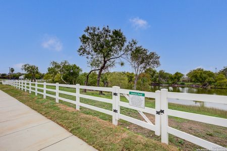 New construction Single-Family house 2218 Dry Moss Way, San Antonio, TX 78224 Garfield- photo 13 13