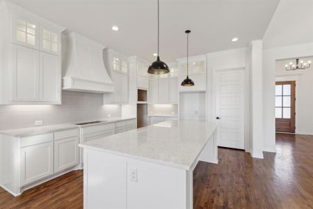 New construction Single-Family house 1240 Poppie Ln, Midlothian, TX 76065 null- photo 8 8