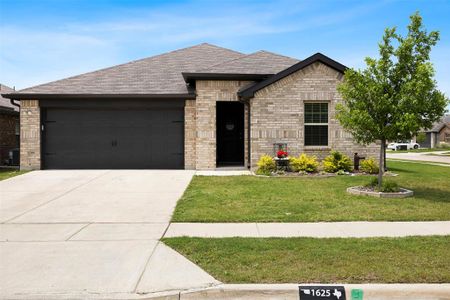 New construction Single-Family house 1625 Kirby Ln, Lancaster, TX 75146 - image