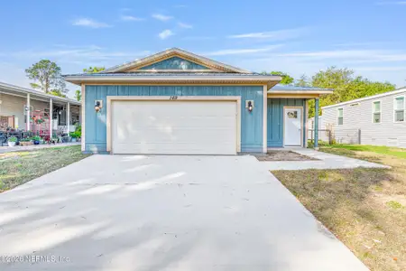 New construction Single-Family house 149 Lake Margo Dr, Satsuma, FL 32189 - image