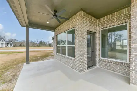New construction Single-Family house 6635 Freret Bayou Dr, Baytown, TX 77523 - image 4