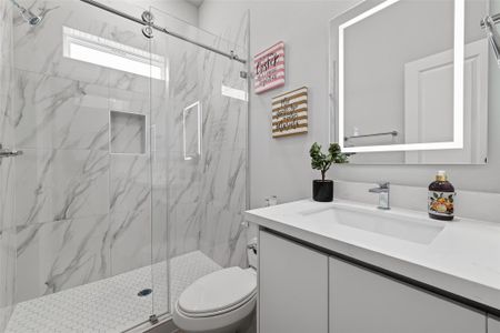 New construction Single-Family house 6702 Metro Blvd, Unit 2, Houston, TX 77083 - image 7