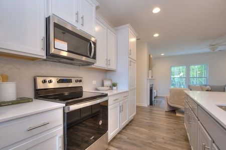 New construction Single-Family house 5212 Reedy Creek Farm Cir, Greensboro, NC 27405 plan Devin - image 7