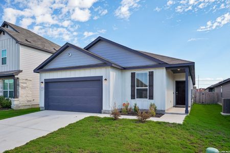 New construction Single-Family house 1131 Pigeon Ln, Marion, TX 78124 plan Chatfield - image