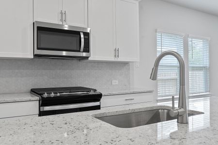 New construction Single-Family house 103 Blyths Horn, Cedar Creek, TX 78612 The Pearl (452)- photo 5 5