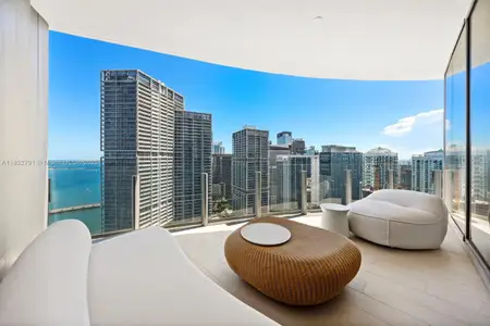 New construction Condo house 300 Biscayne Blvd Wy, Unit 3807W, Miami, FL 33131 - image