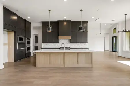 New construction Single-Family house 11019 Stonegate Ct, Missouri City, TX 77459 - image 15