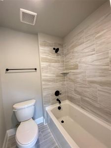 New construction Single-Family house 140 Kenilworth Ln, Greenville, TX 75401 - image 13