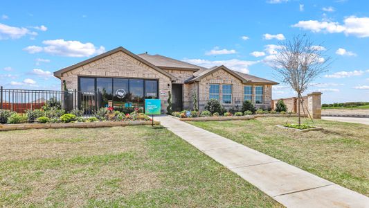 New construction Single-Family house 1935 Jackson St, Cleburne, TX 76033 null- photo 0 0