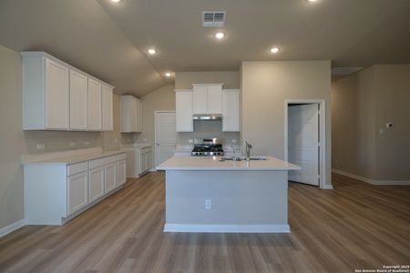 New construction Single-Family house 5211 Halite Vly, San Antonio, TX 78222 Eastland- photo 1 1