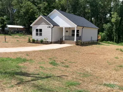 New construction Single-Family house 318 Davis Park Rd, Gastonia, NC 28052 - image