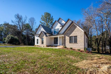 New construction Single-Family house 314 Henry Chapel Rd, Belmont, NC 28012 null- photo 1 1