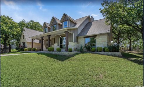 New construction Single-Family house 3512 Comanche Trace Dr, Kerrville, TX 78028 - image