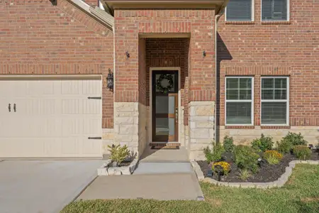 New construction Single-Family house 17812 Hanson Ridge Dr, Montgomery, TX 77316 plan The Legacy (C453) - image