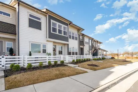 New construction Townhouse house 3130 Baines Ct, Kannapolis, NC 28081 - image